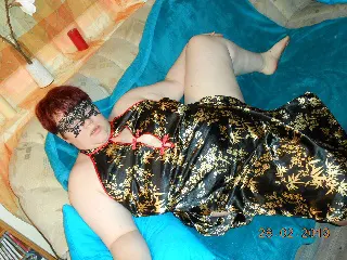 CerezasBody image 1