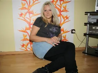JuliaSekretaerin image 1