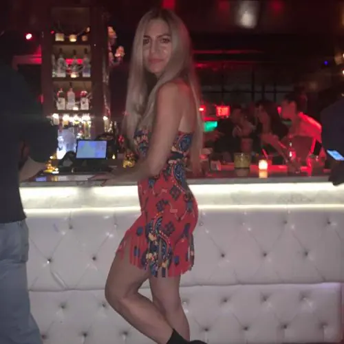 sklavinlaura image 3