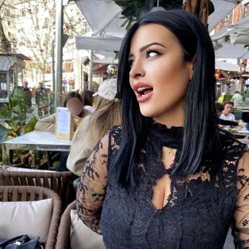 schwarzehaare5 image 0