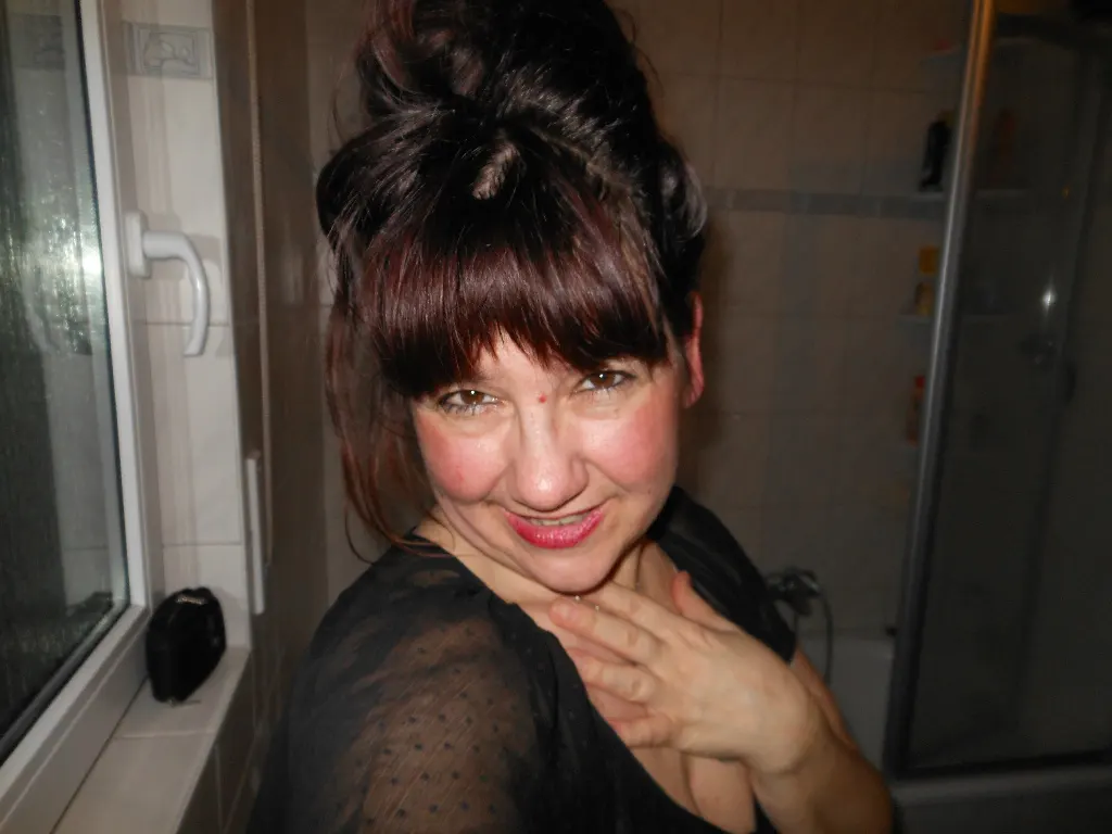 Vanessa image 2