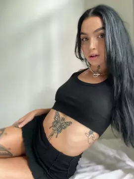 GabbyChevotet image 0