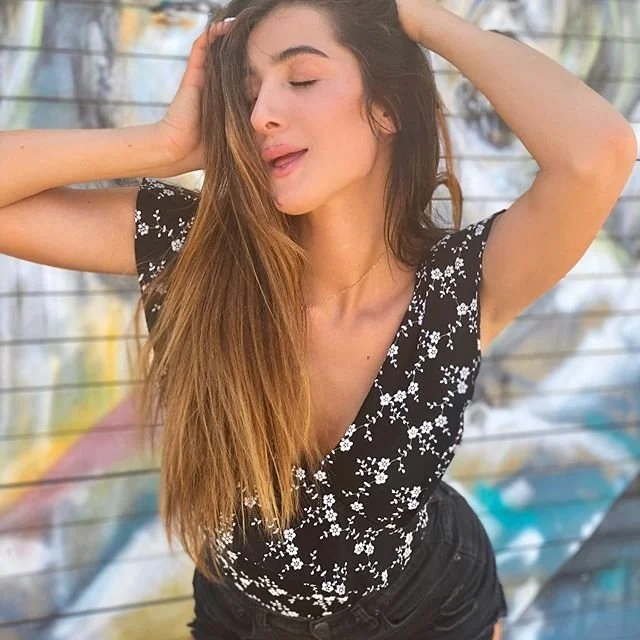 URguitarher0 image 1