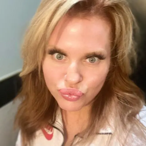 ninakussmundd image 0